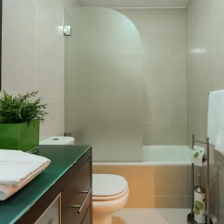Appartement Apt 3 Bed And Parking Valadares (Vila Nova de Gaia, Porto)